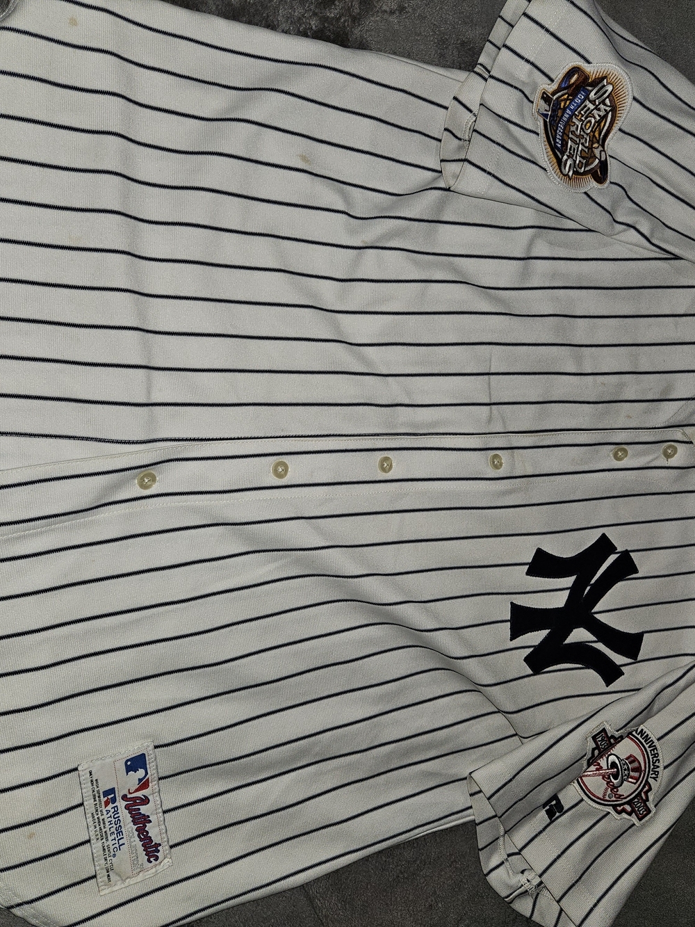New York Yankees Pinstripe Button-Up Shirt - White/Navy